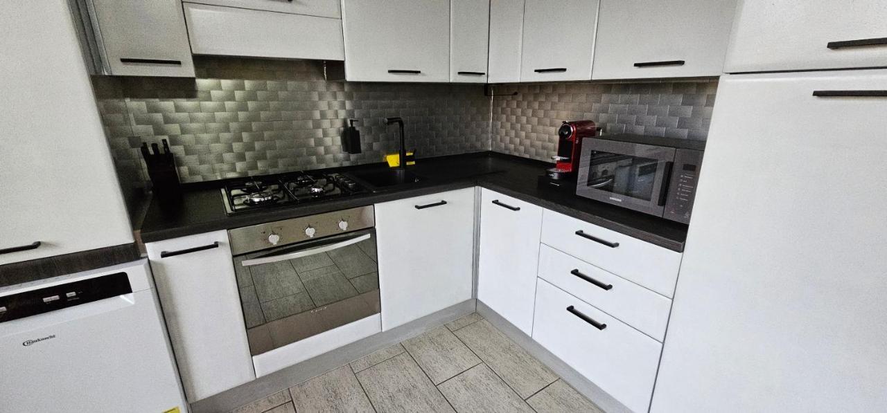 Milan Condo Ideal For Families,Pets,Business Zewnętrze zdjęcie